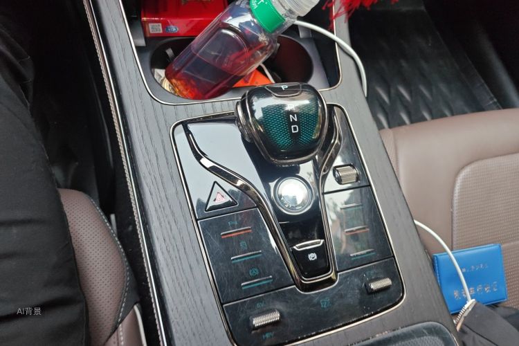 BYD Han 2022 car image #16