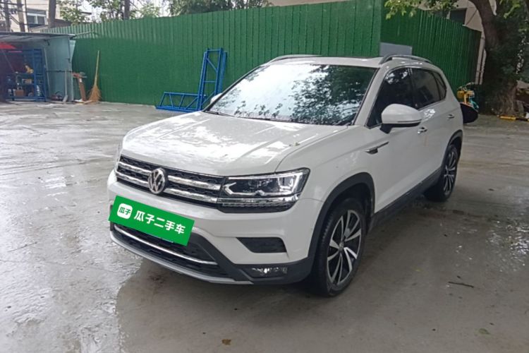 Volkswagen Tharu 2020 car image #2