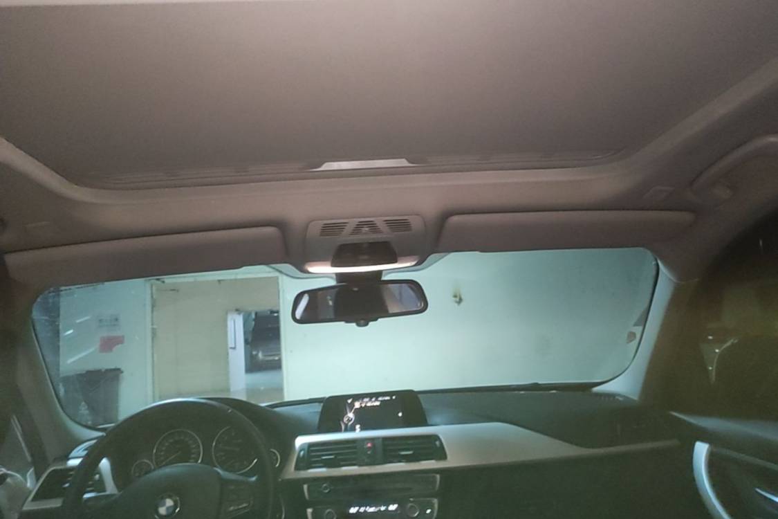 BMW 3 Series 2016 car image #9