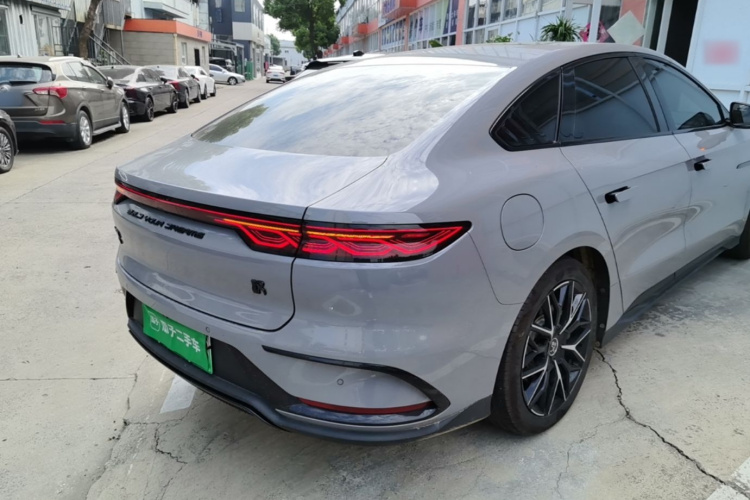 BYD Han 2024 car image #7