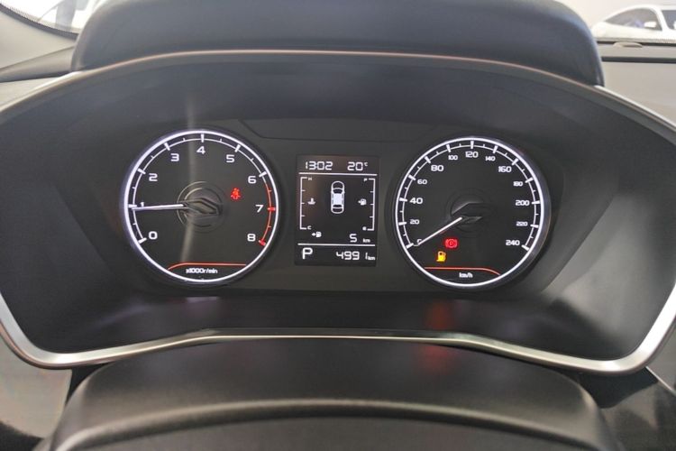 GEELY Coolray 2025 #12 GEELY Coolray 2025 car image #12