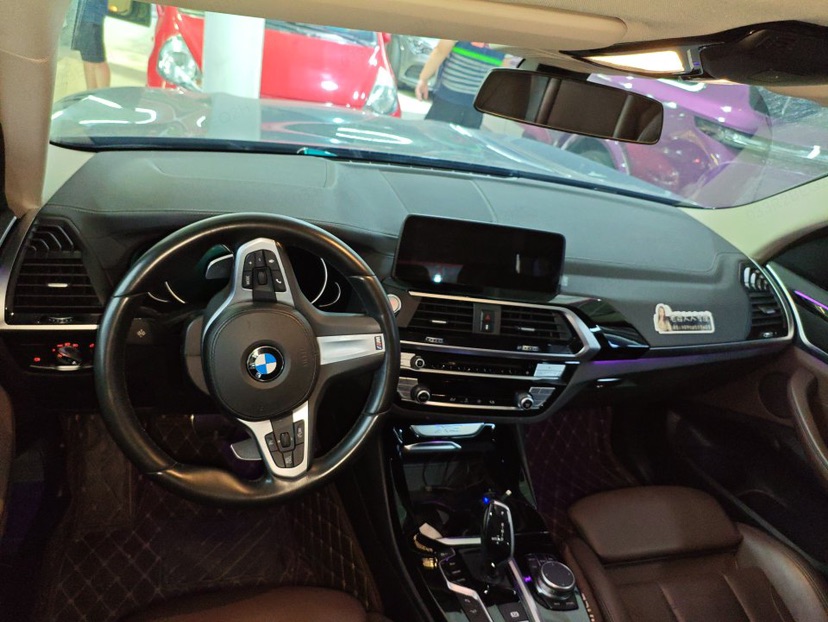 BMW X3 2019 car image #8