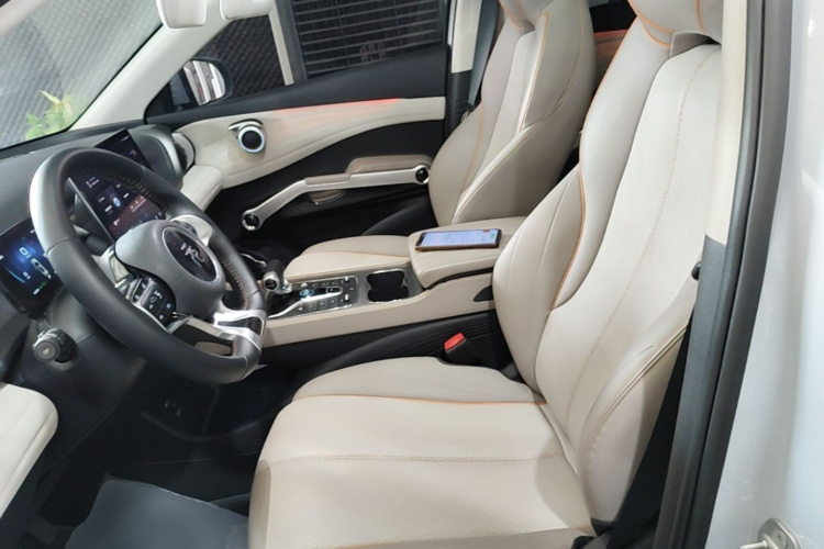 BYD Yuan Plus 2023 #15 BYD Yuan Plus 2023 car image #15