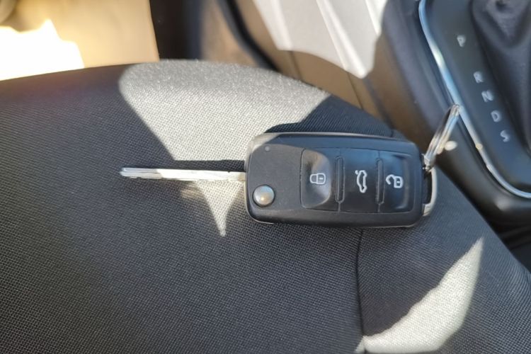Volkswagen Polo 2019 #14 Volkswagen Polo 2019 car image #14