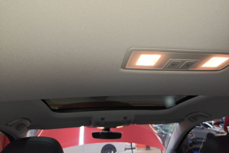 Volkswagen Golf 2019 صورة سيارة #18