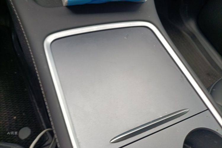 Tesla Model Y 2021 #10 Tesla Model Y 2021 car image #10