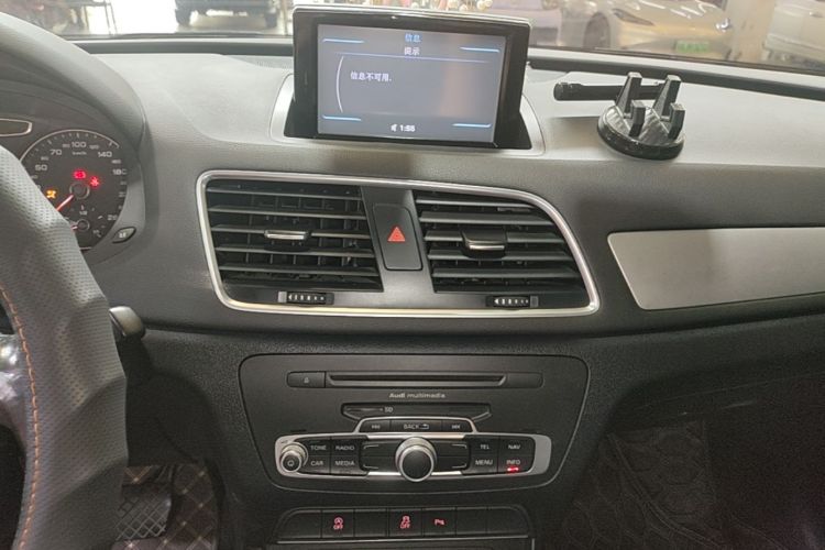 Audi Q3 2016 #13 Audi Q3 2016 car image #13