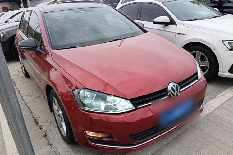Volkswagen Golf 2017 car image #4