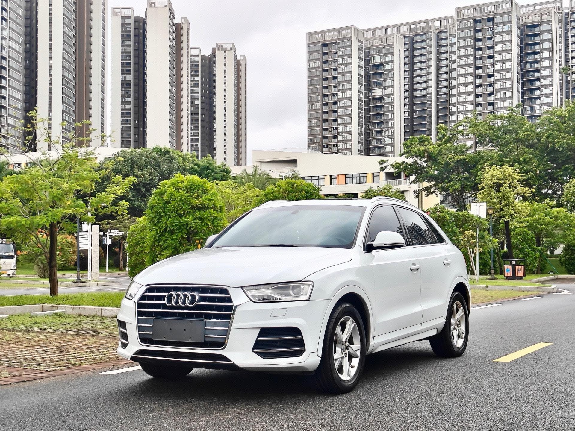 Audi Q3 2017 Audi Q3 2017 car image