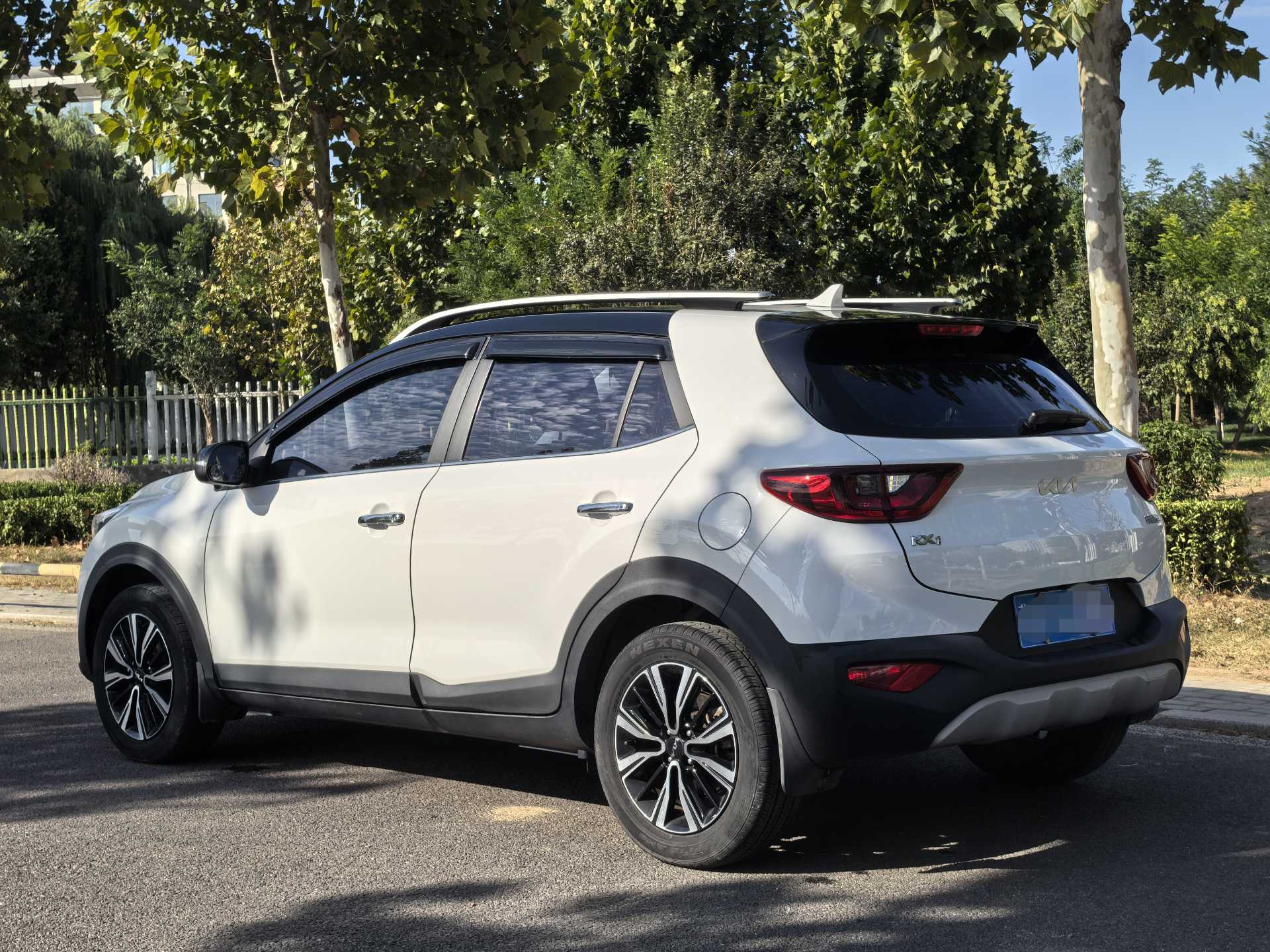 Kia KX1 2021 car image #5