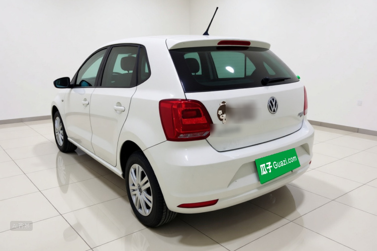 Volkswagen Polo 2019 car image #5
