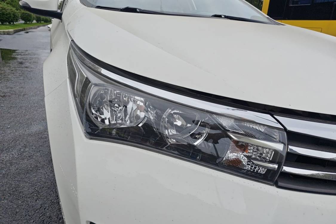 Toyota Corolla 2015 car image #7