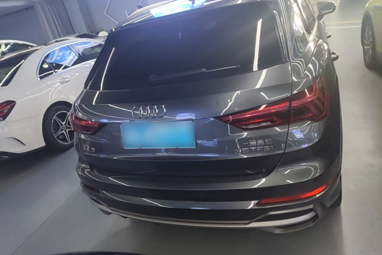 Audi Q3 2021 #6 Audi Q3 2021 car image #6