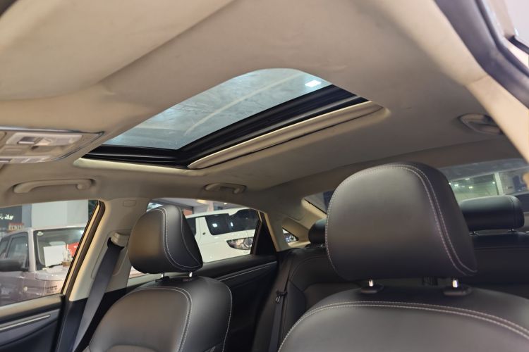 GEELY Emgrand GL 2018 #27 GEELY Emgrand GL 2018 car image #27