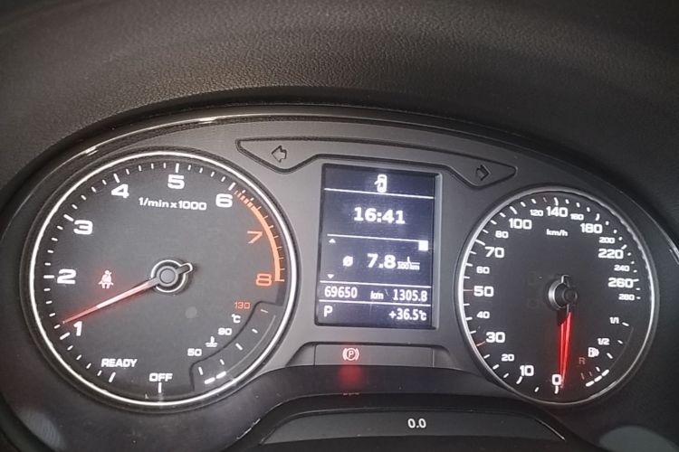 Audi A3 2018 #12 Audi A3 2018 car image #12