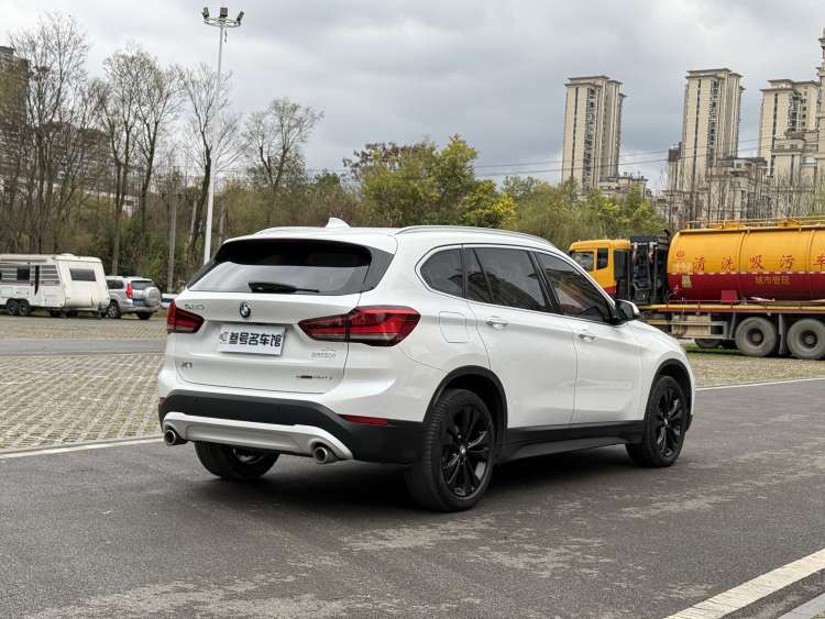 BMW X1 2021 car image #7