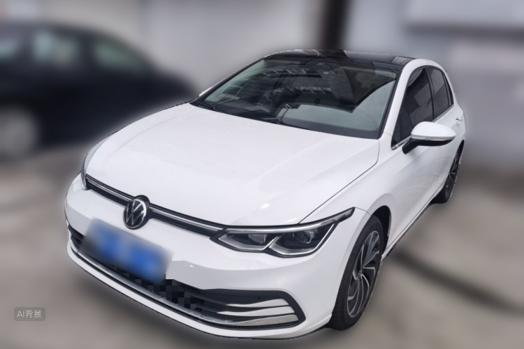 Volkswagen Golf 2023 car image #2