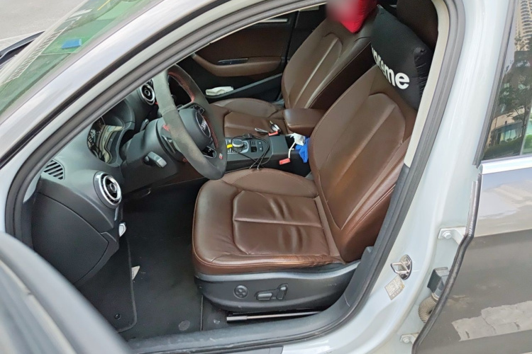 Audi A3 2015 immagine di auto #19