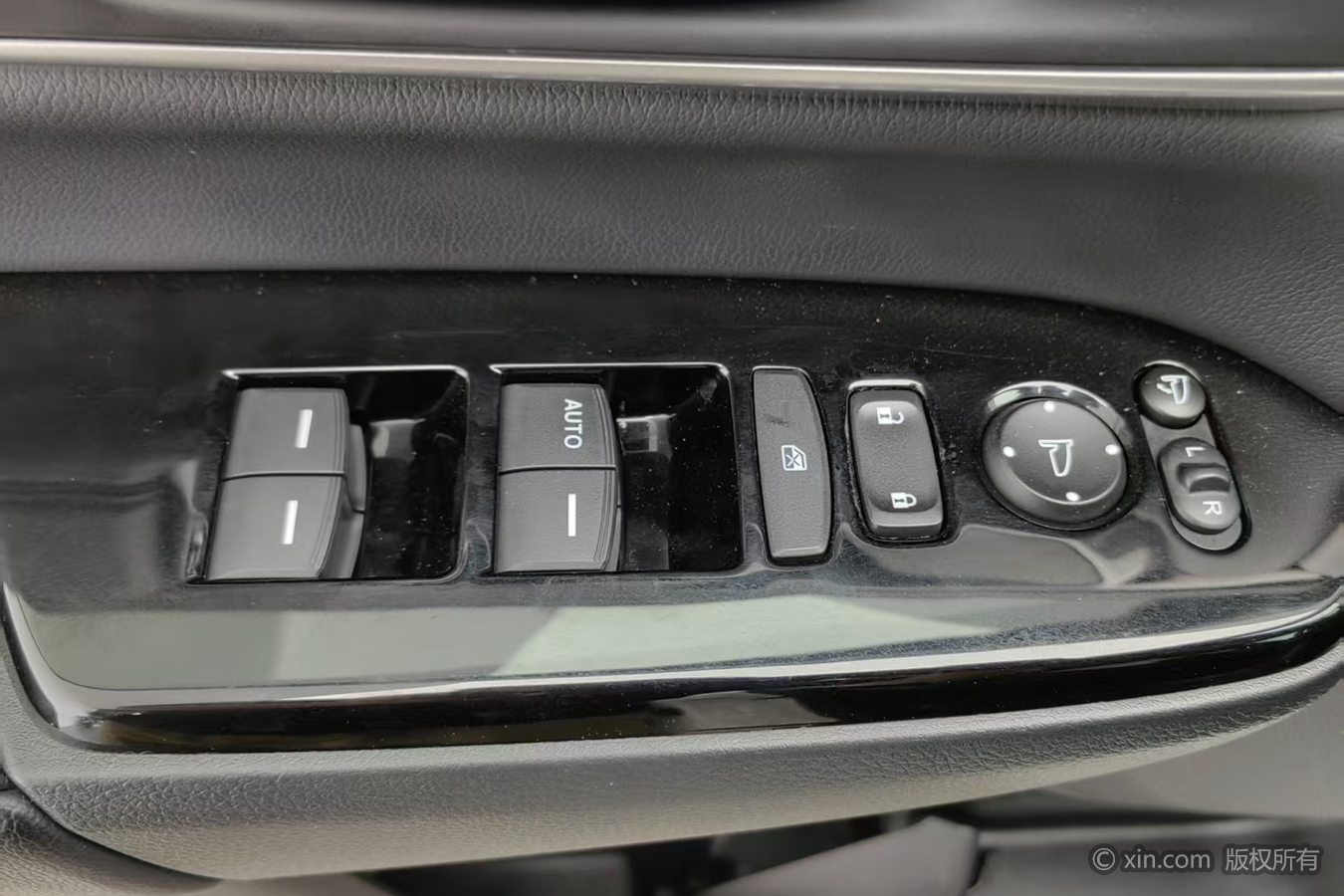 Honda CR-V 2019 car image #9