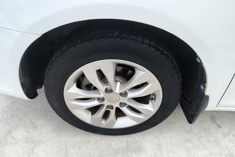 GEELY Emgrand 2016 #9 GEELY Emgrand 2016 car image #9