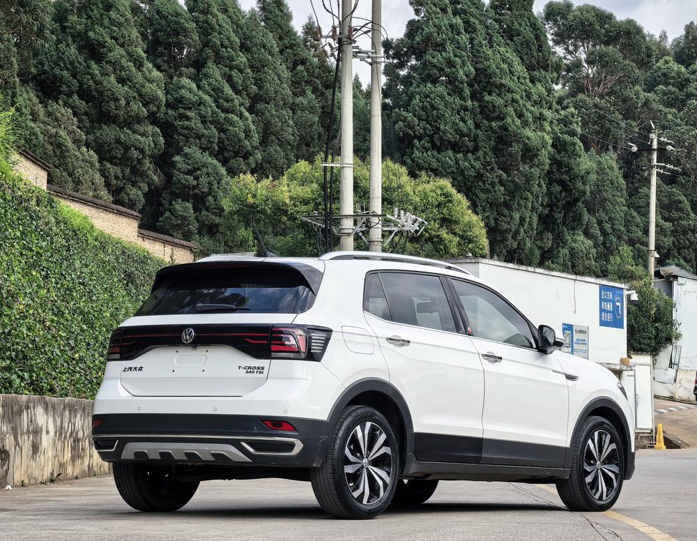 Volkswagen T-Cross 2020 car image #7