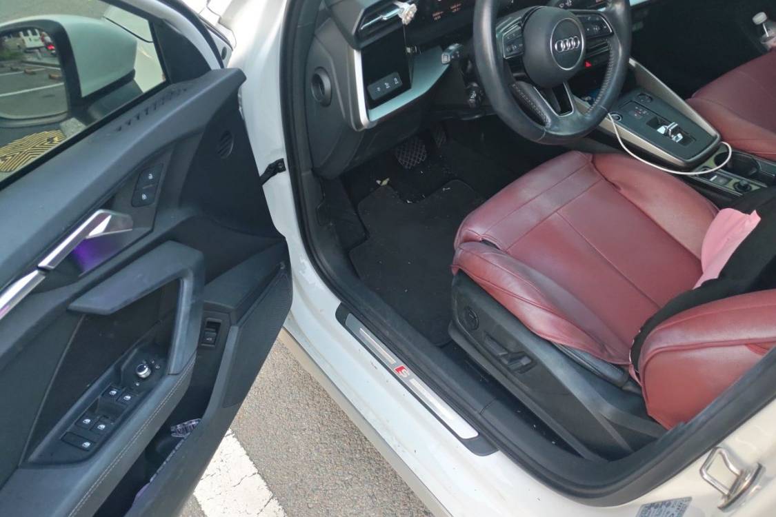 Audi A3 2021 car image #25