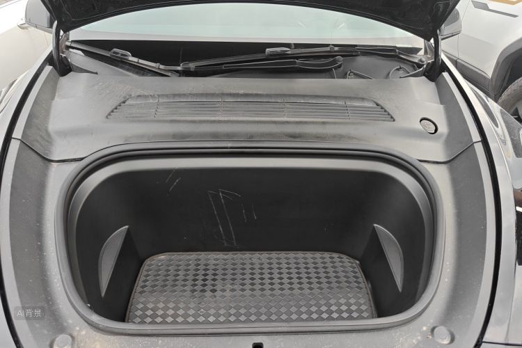 Tesla Model Y 2023 #22 Tesla Model Y 2023 car image #22