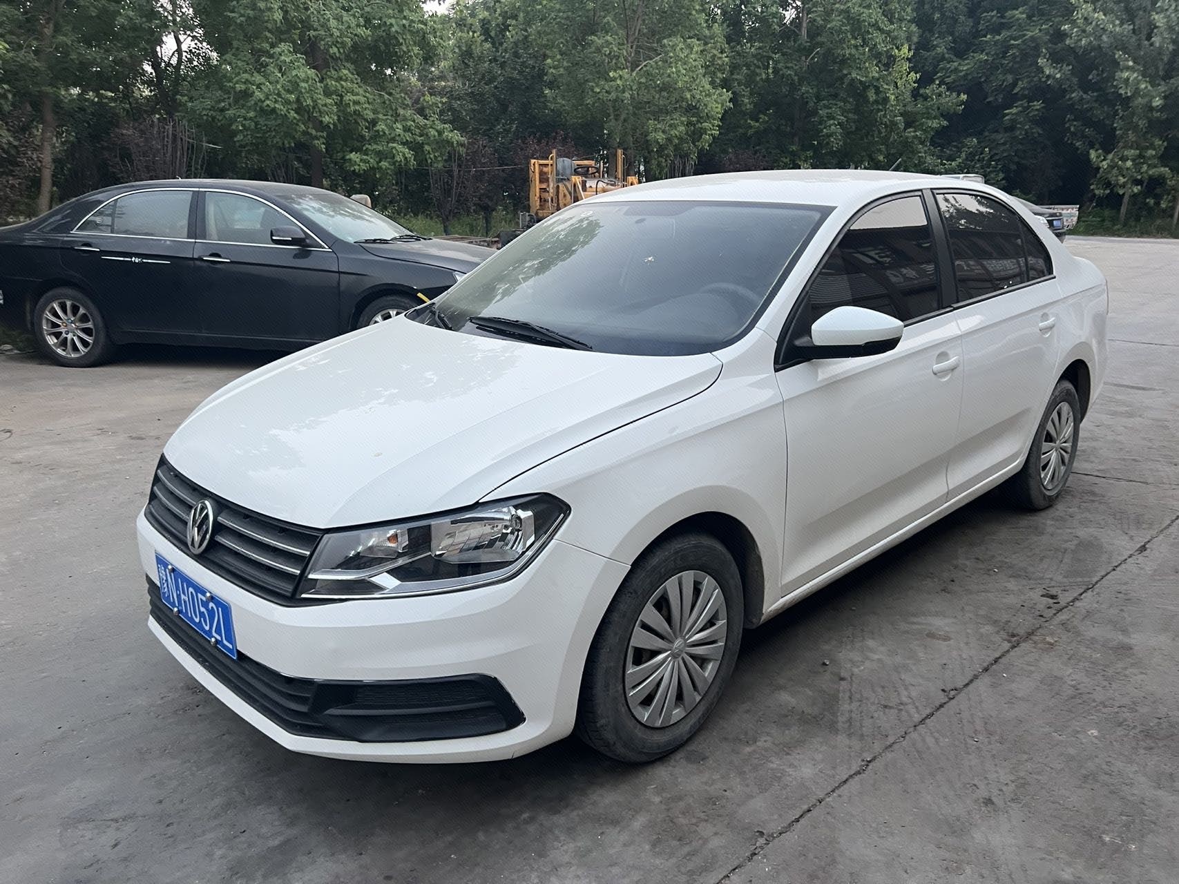 Volkswagen Santana 2020 car image 