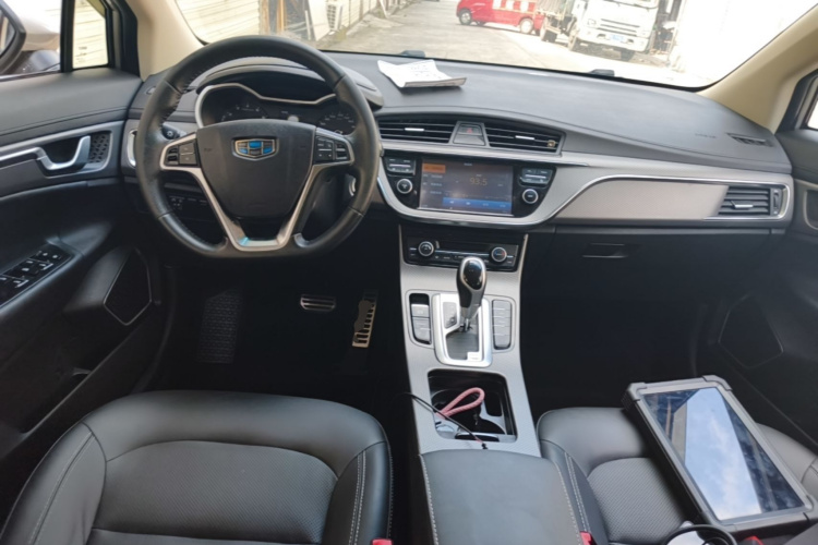 GEELY Emgrand GS 2017 #10 GEELY Emgrand GS 2017 car image #10