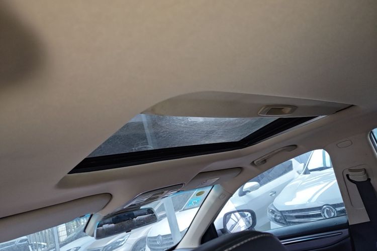 GEELY Emgrand GL 2019 immagine di auto #18