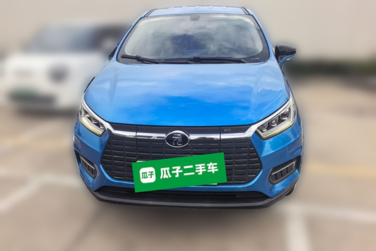 BYD Yuan New Energy 2019 car image #3