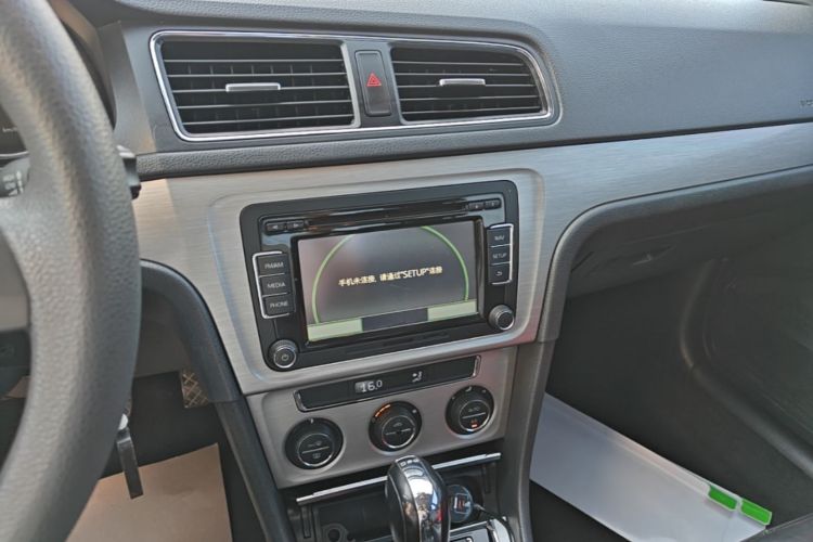 Volkswagen Lavida 2015 car image #13