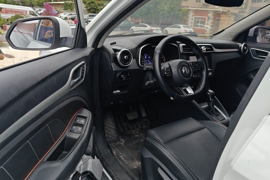 MG ZS 2017 #23 MG ZS 2017 car image #23