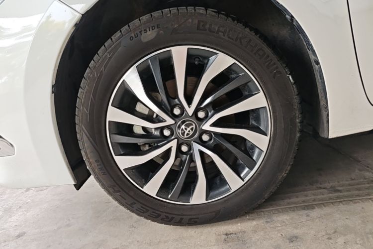 Toyota Corolla 2016 #9 Toyota Corolla 2016 car image #9