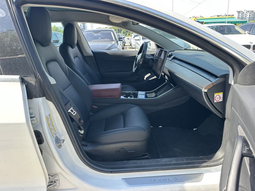Tesla Model 3 (Imported) 2019 #9 Tesla Model 3 (Imported) 2019 car image #9