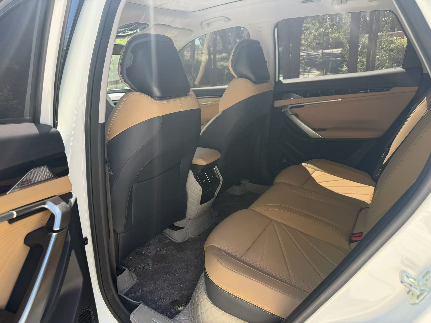 GEELY Boyue L 2023 #5 GEELY Boyue L 2023 immagine di auto #5