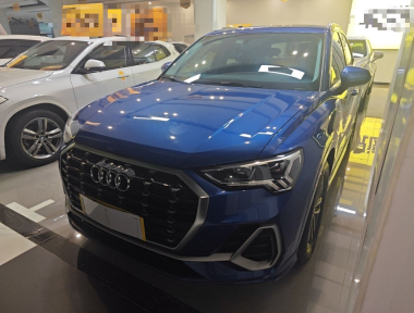 Audi Q3 2021 Audi Q3 2021 car image