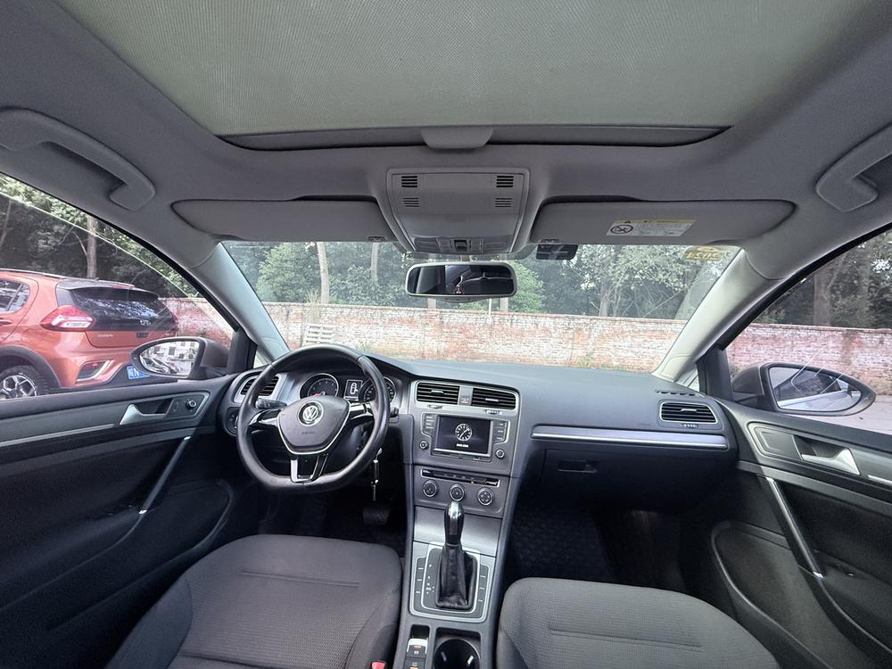 Volkswagen Golf 2016 car image #8