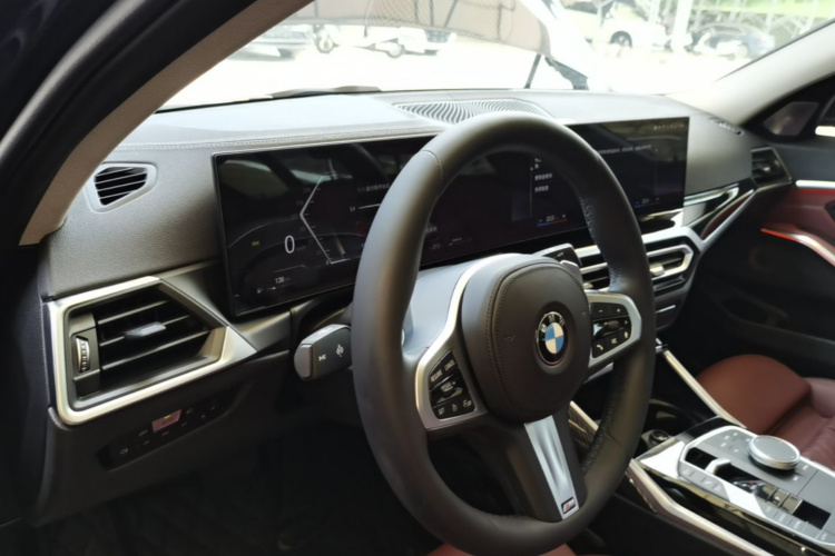 BMW 3 Series 2023 #10 BMW 3 Series 2023 car image #10
