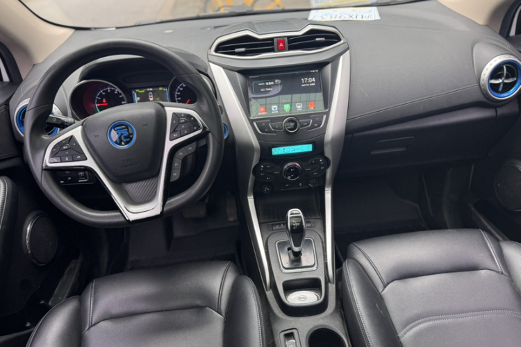 BYD Yuan New Energy 2019 car image #13