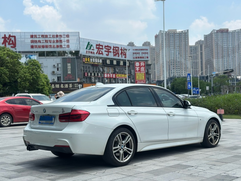 BMW 3 Series 2019 #9 BMW 3 Series 2019 car image #9