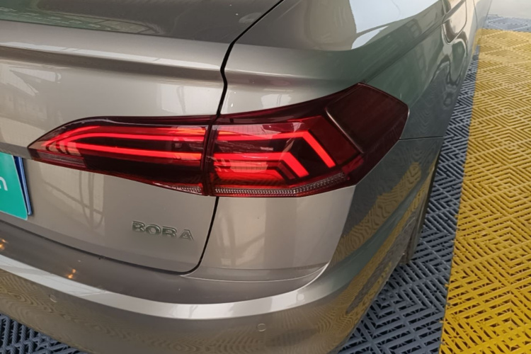 Volkswagen Bora 2019 immagine di auto #8