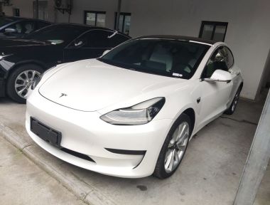Tesla Model 3 2020 car image 