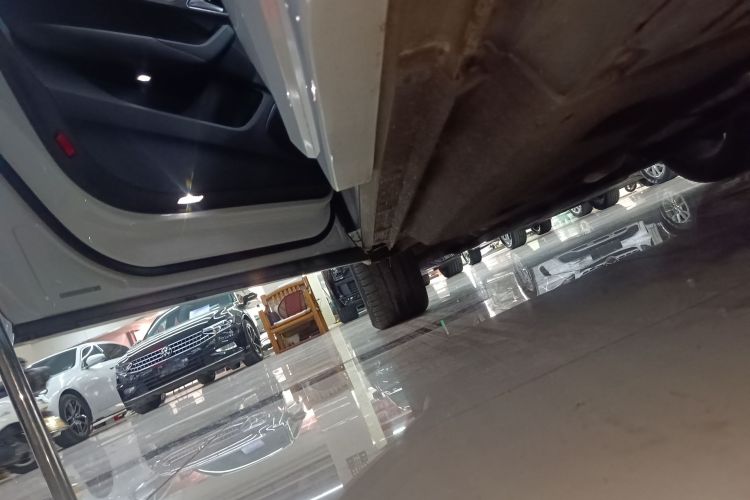 Audi Q3 2019 immagine di auto #27