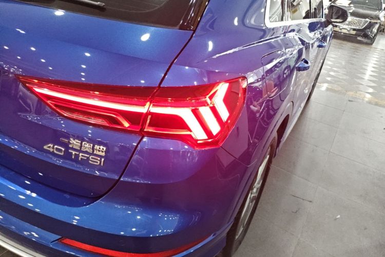 Audi Q3 2022 #8 Audi Q3 2022 car image #8