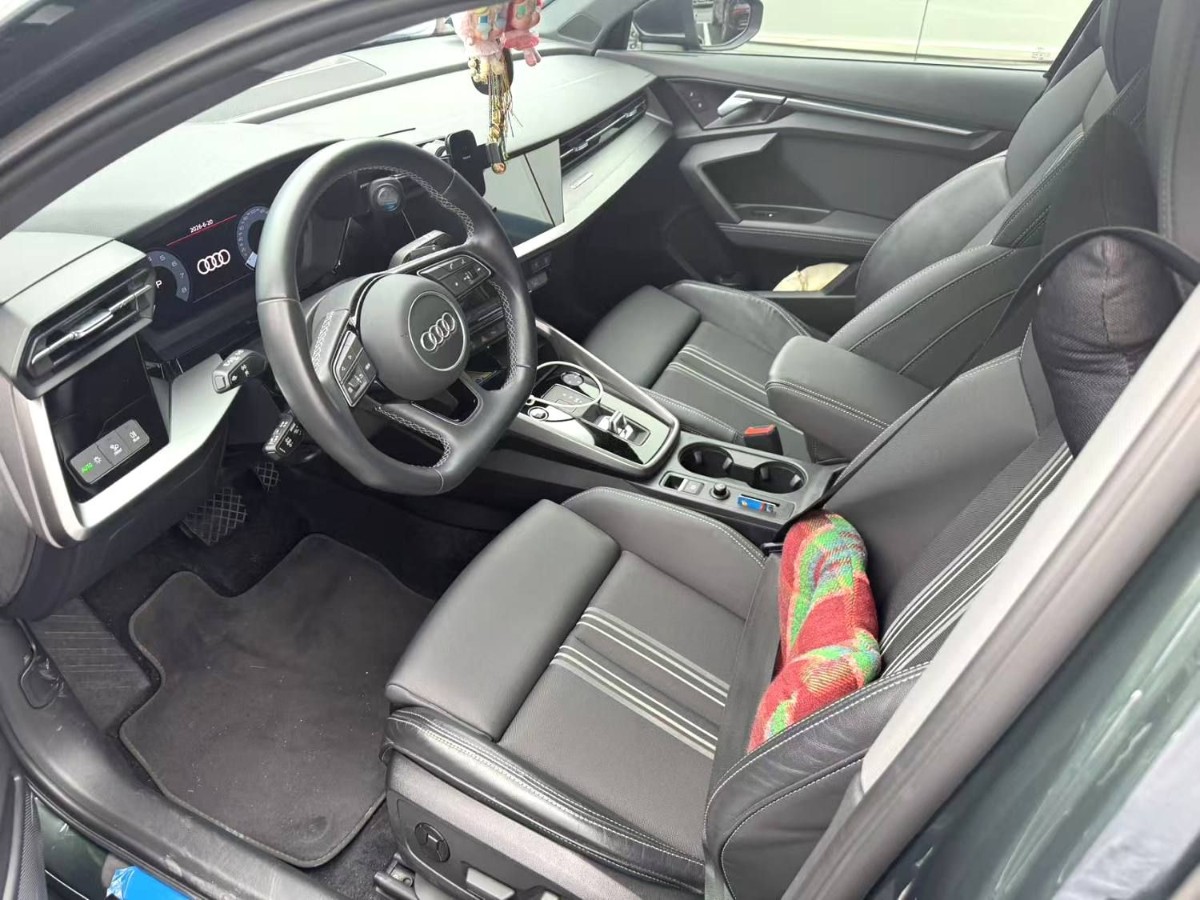 Audi A3 2024 car image #5