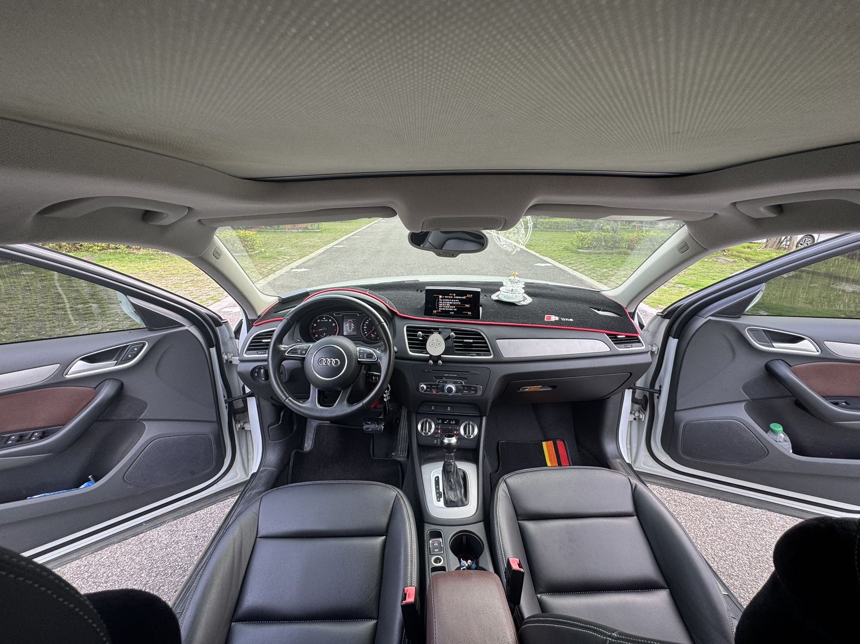 Audi Q3 2015 #5 Audi Q3 2015 car image #5