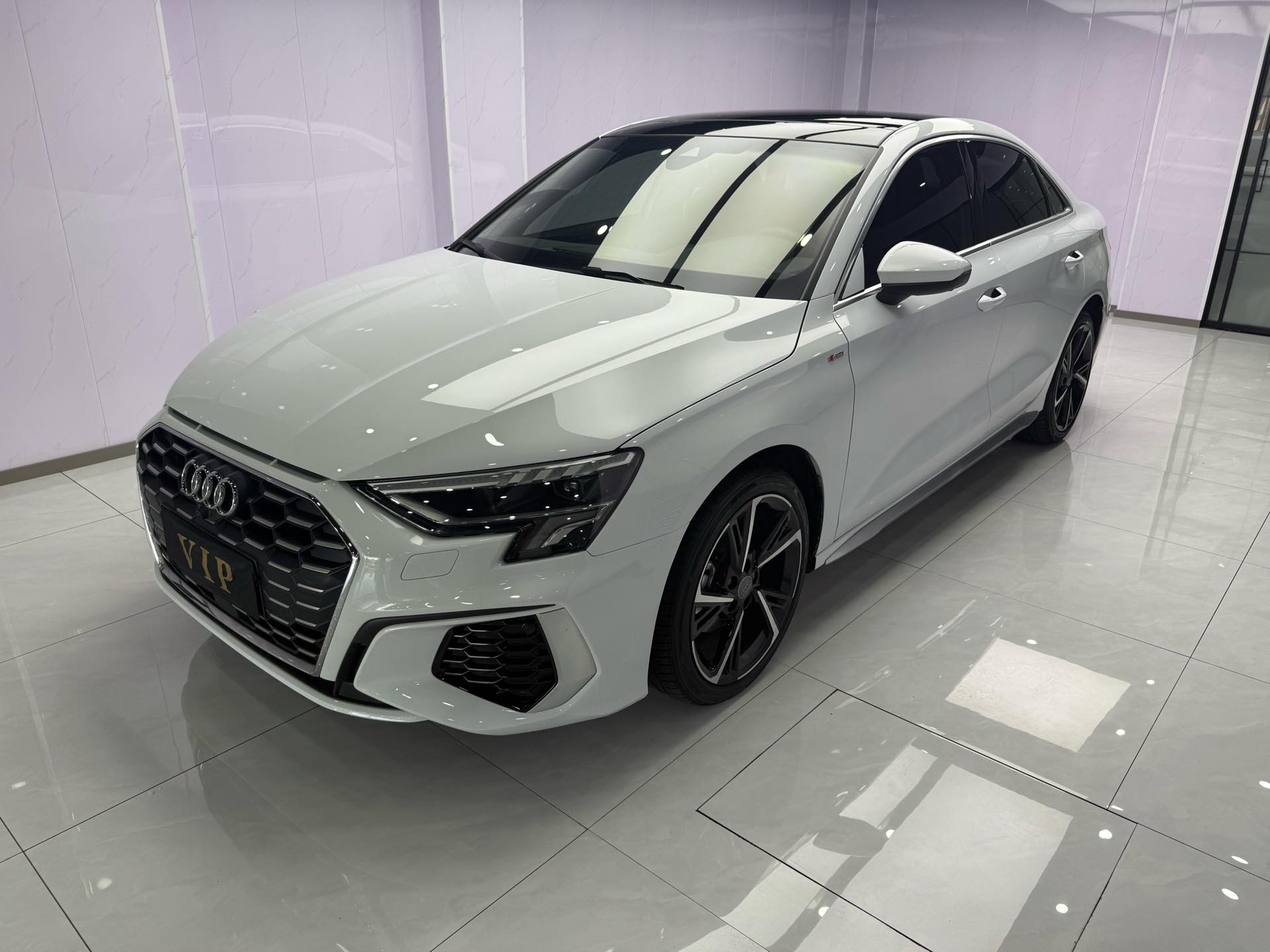 2022 car image 