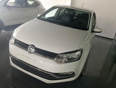 Volkswagen Polo 2016 car image 