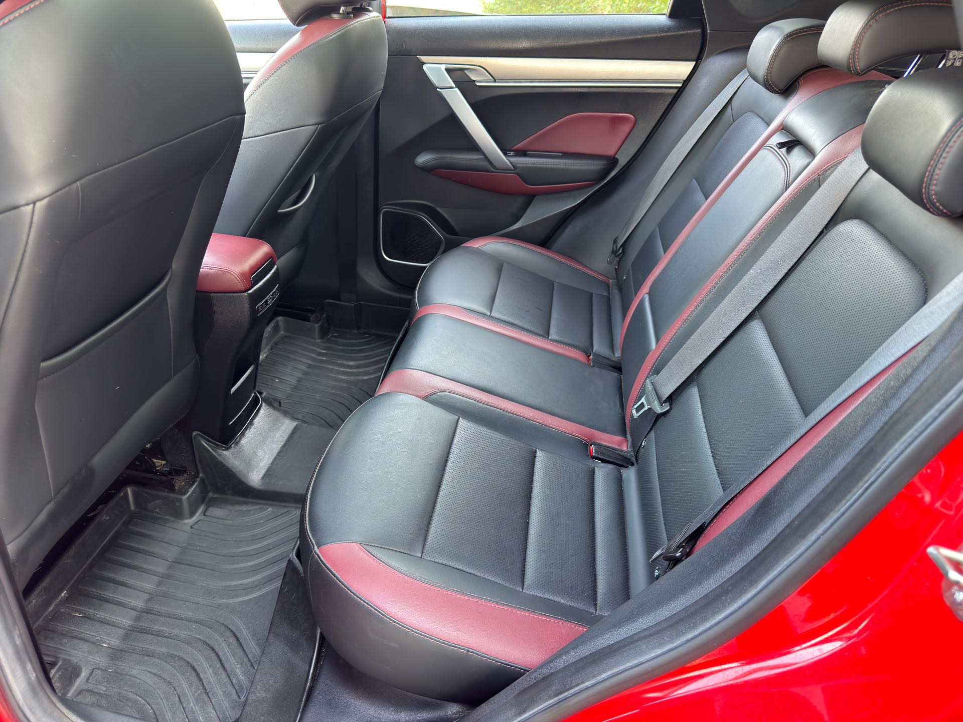 GEELY Coolray 2020 #7 GEELY Coolray 2020 изображение автомобиля #7